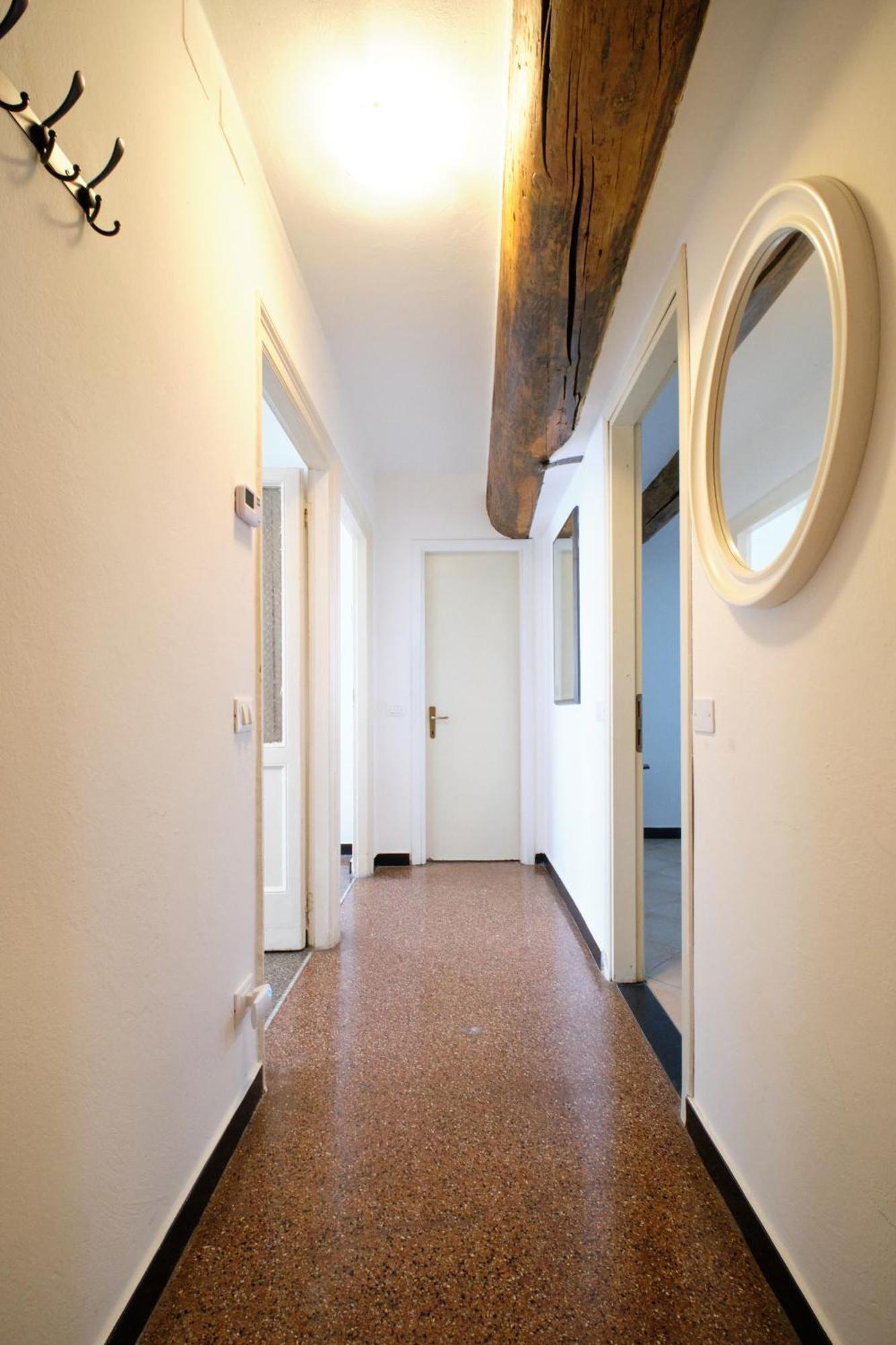 Cavour La Citta Vecchia Apartment เจนัว ภายนอก รูปภาพ